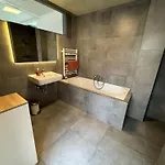 Zentrales Gartenhaus Loft In