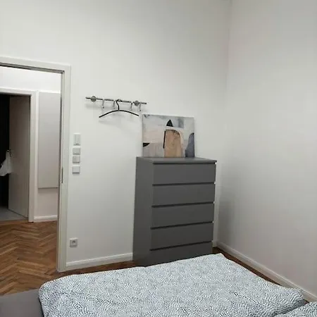 Casa de Férias Zentrales Gartenhaus Loft In