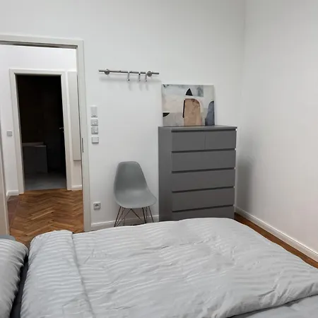 Zentrales Gartenhaus Loft In Tatil Evi *