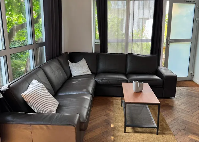 בית נופש Zentrales Gartenhaus Loft In *